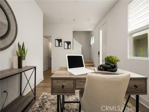 955 E Mason  80 , Anaheim, CA