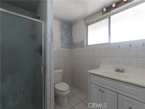 9682  Hillview  , Anaheim, CA