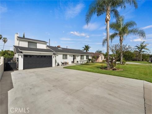 1675 W Mells  , Anaheim, CA