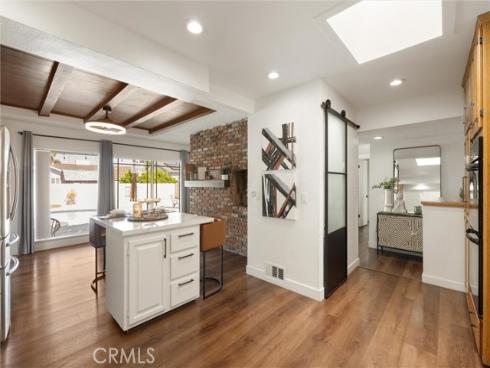 1675 W Mells  , Anaheim, CA