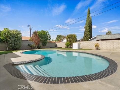 1675 W Mells  , Anaheim, CA