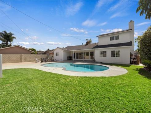 1675 W Mells  , Anaheim, CA