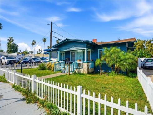 117 E Sycamore  , Anaheim, CA