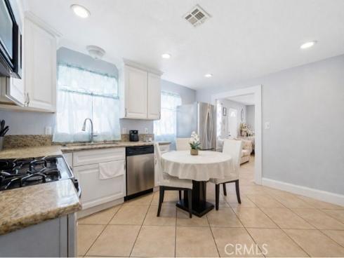 117 E Sycamore  , Anaheim, CA