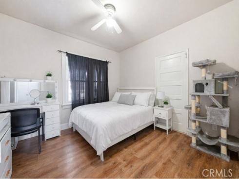 117 E Sycamore  , Anaheim, CA