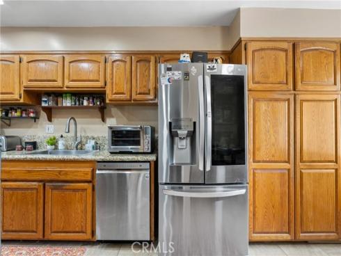 2011 W Katella  , Anaheim, CA