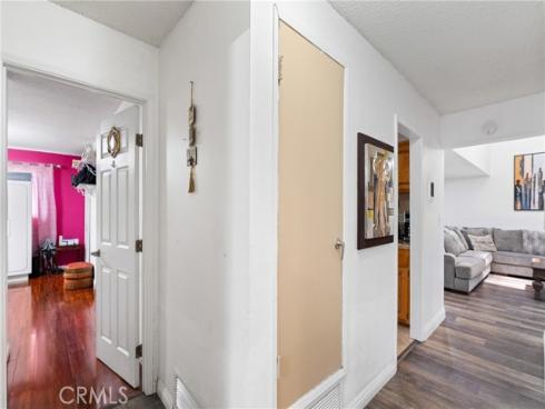 2011 W Katella  , Anaheim, CA