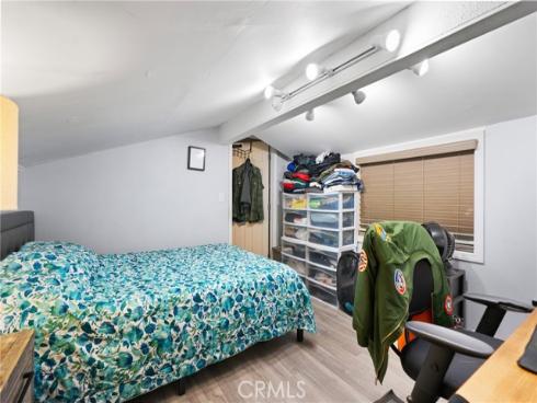 2011 W Katella  , Anaheim, CA