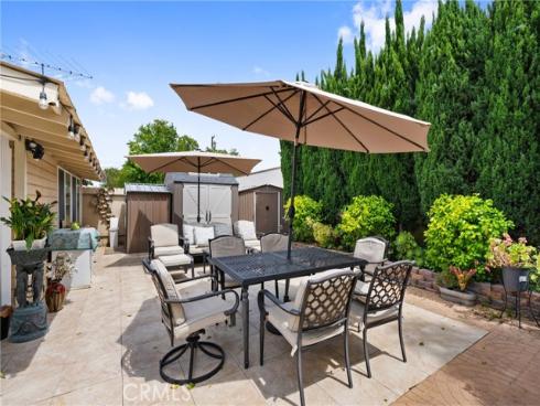 2011 W Katella  , Anaheim, CA