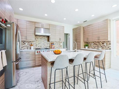 8755 E Garden View , Anaheim, CA