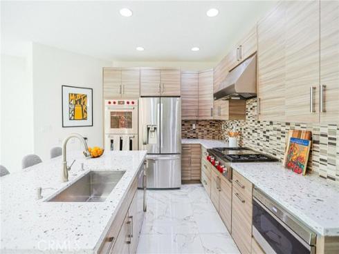 8755 E Garden View , Anaheim, CA