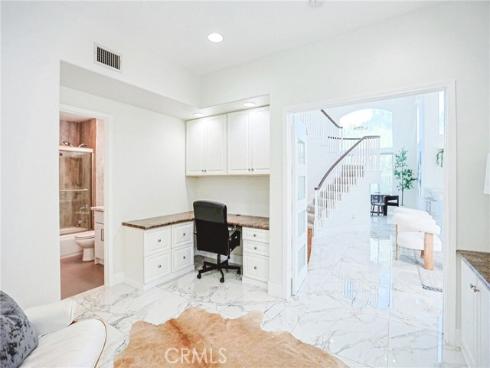 8755 E Garden View , Anaheim, CA