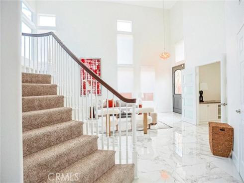 8755 E Garden View , Anaheim, CA