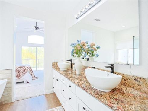 8755 E Garden View , Anaheim, CA