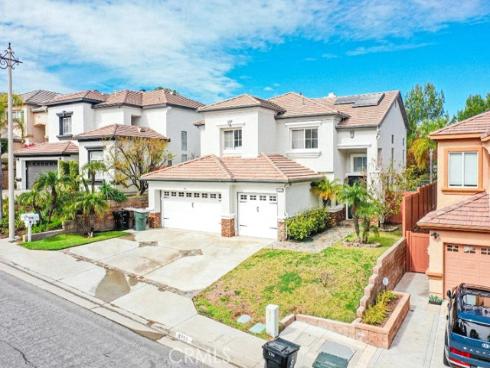 8755 E Garden View , Anaheim, CA