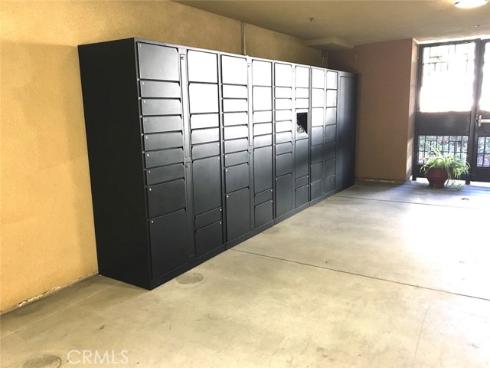 1801 E Katella 2029 , Anaheim, CA