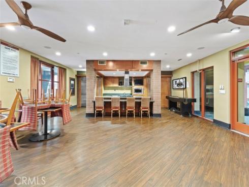 1801 E Katella 2029 , Anaheim, CA