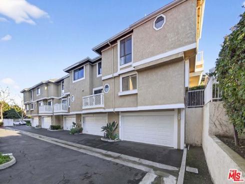 282 S Seneca  CI49  Circle, Anaheim, CA