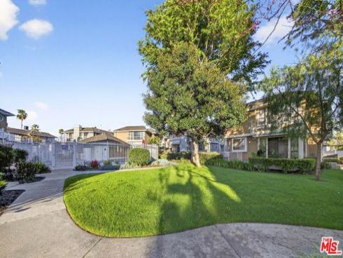 282 S Seneca  CI49  Circle, Anaheim, CA