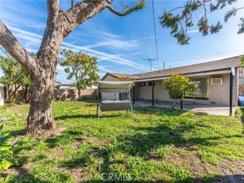 719 S Roanne  , Anaheim, CA