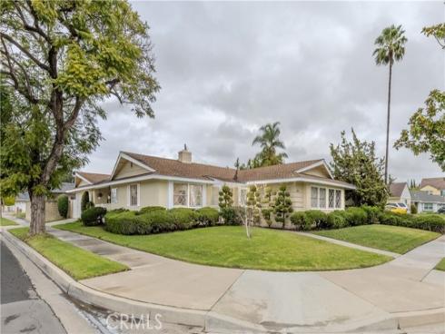 1879 W Nutwood   Place, Anaheim, CA