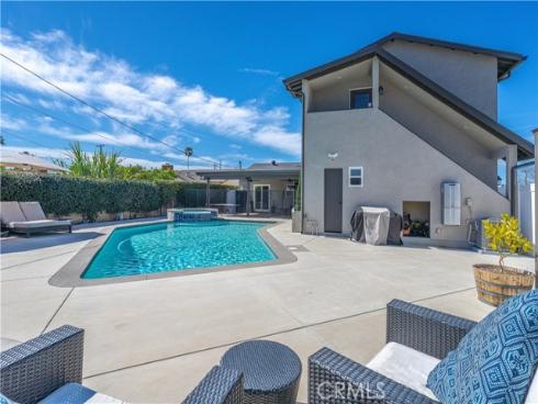 824 S Dune  , Anaheim, CA