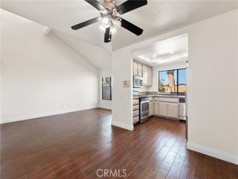 1955 W Clipper  , Anaheim, CA