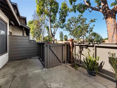 1955 W Clipper  , Anaheim, CA