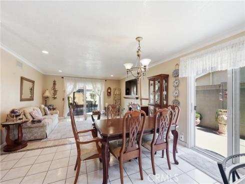 1817 E Alcove  , Anaheim, CA