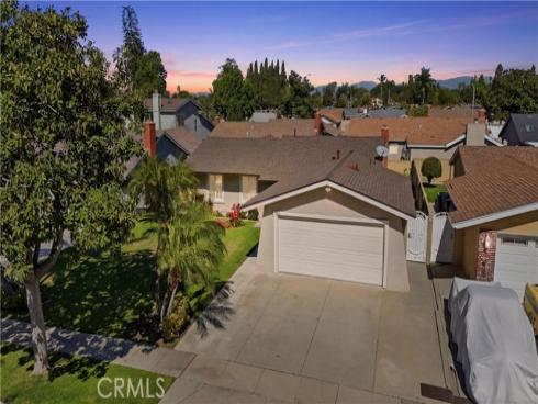 1817 E Alcove  , Anaheim, CA