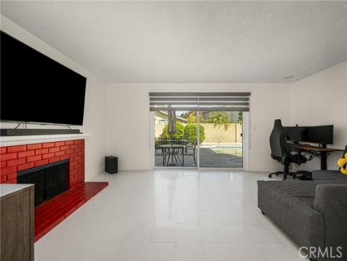 2221 E Nyon  , Anaheim, CA