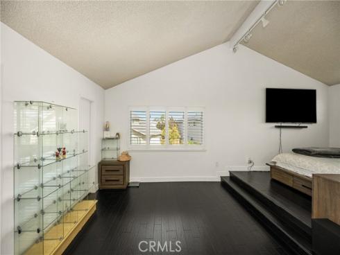 2221 E Nyon  , Anaheim, CA