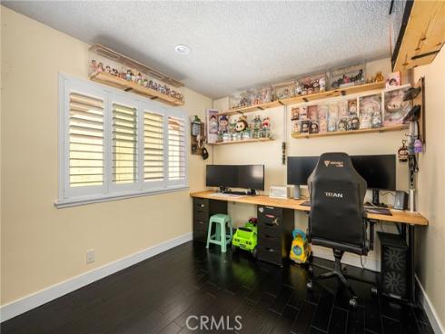 2221 E Nyon  , Anaheim, CA