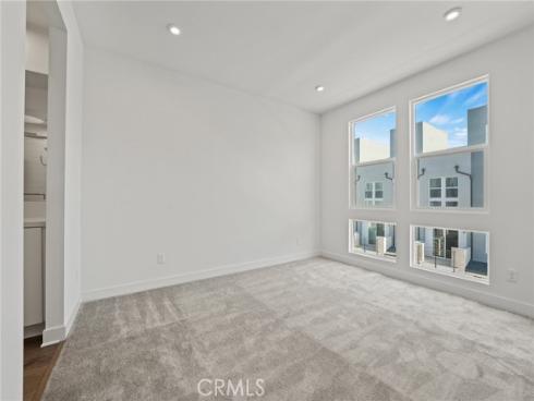 1822  W Bushell St  , Anaheim, CA