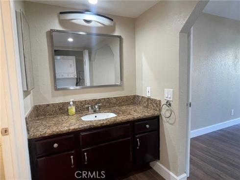 3580 W Sweetbay  B  Court, Anaheim, CA