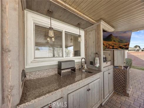 1632  S Songish St  , Anaheim, CA