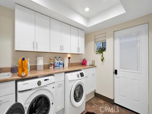 716 N Harbor  , Anaheim, CA