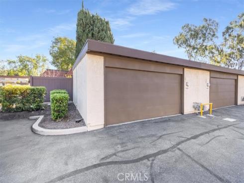 1425 N Parkhaven  , Anaheim, CA