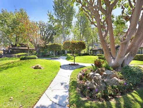 6520 E Paseo El Greco  , Anaheim, CA