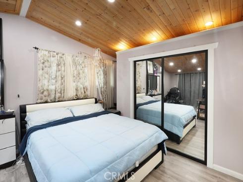 9802  Chanticleer  , Anaheim, CA