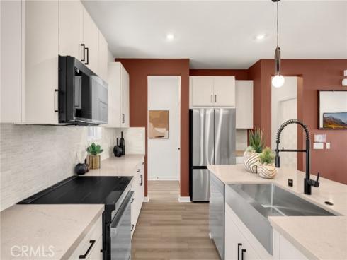 101 S Laxore  203  Street, Anaheim, CA