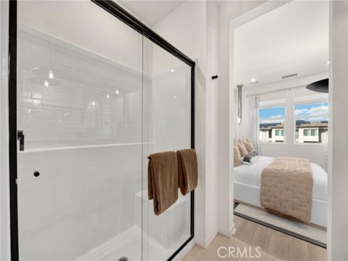 101 S Laxore  203  Street, Anaheim, CA