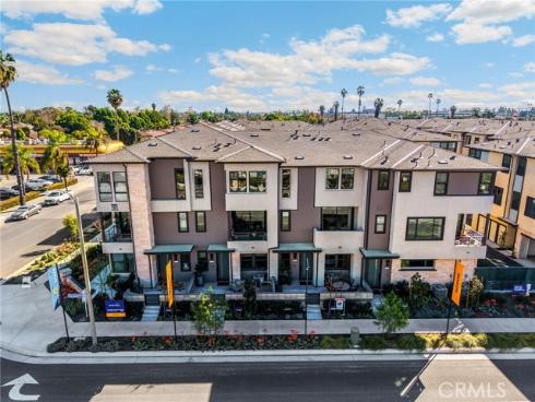 101 S Laxore  203  Street, Anaheim, CA