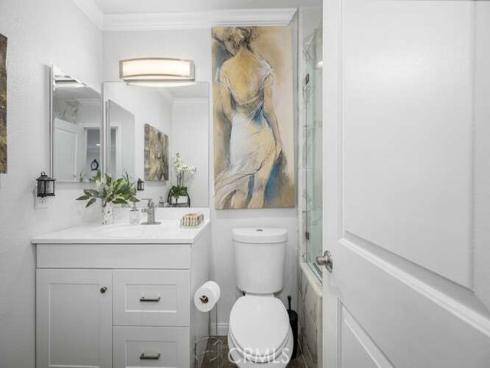 2697 W Parkside Lane  , Anaheim, CA