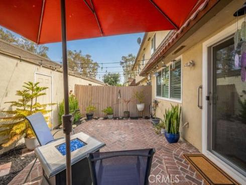 2697 W Parkside Lane  , Anaheim, CA