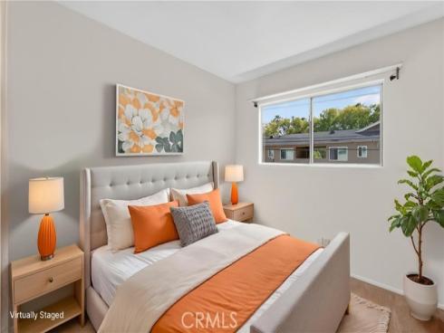 1800 W Gramercy  17 , Anaheim, CA