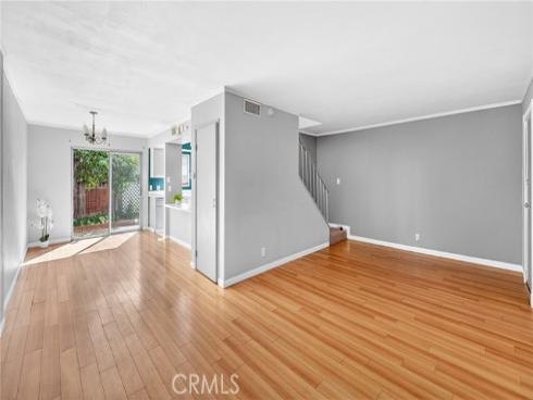 1800 W Gramercy  17 , Anaheim, CA