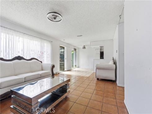 134 S Magnolia  4C , Anaheim, CA