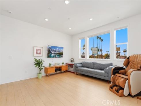 1643 W Lincoln  102  Avenue, Anaheim, CA