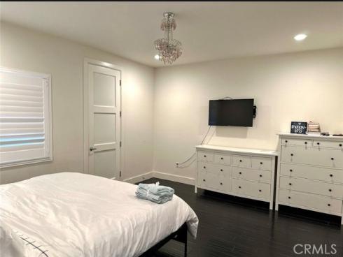 646 S Courson   Drive, Anaheim, CA